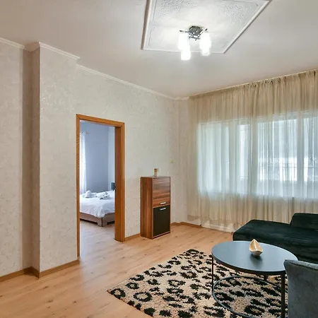 2br Flat In Center And Sea Walk * Varna