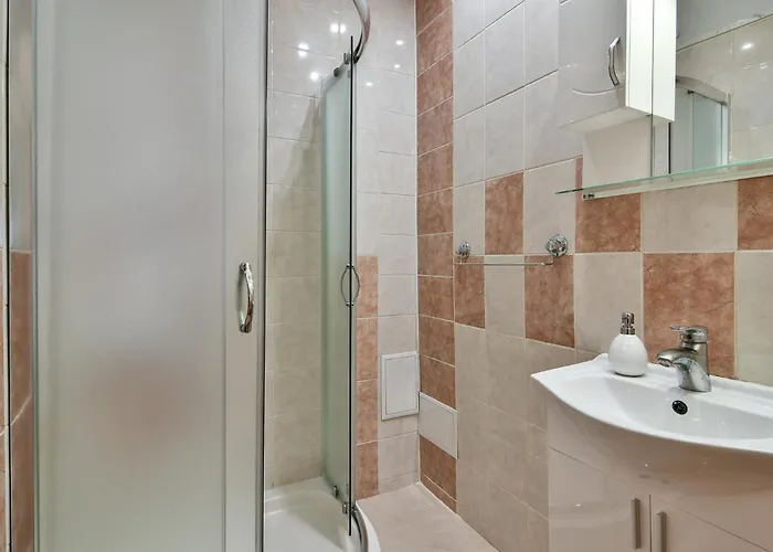 2br Flat In Center And Sea Walk شقة